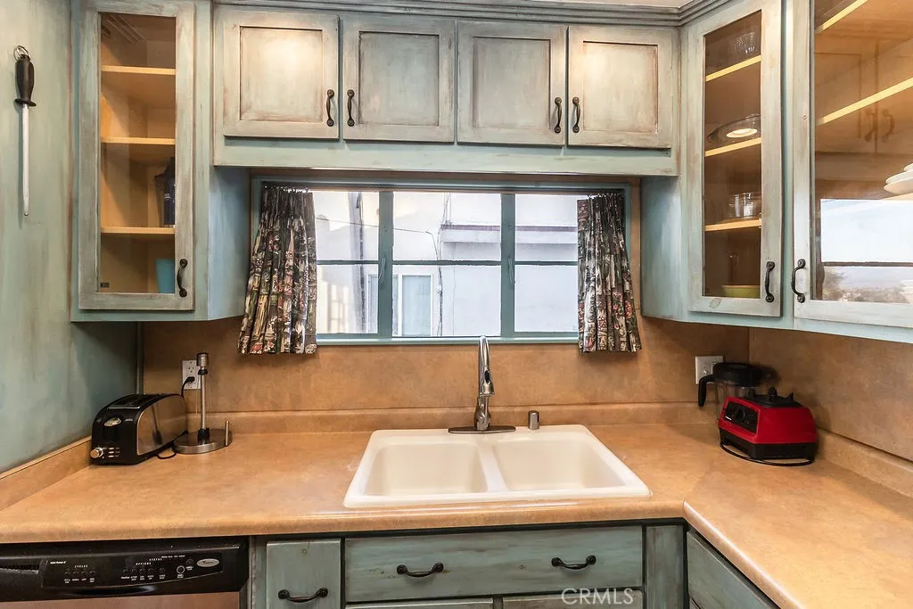 1417 Highland Avenue, Needles, California 92363 home-pic-14